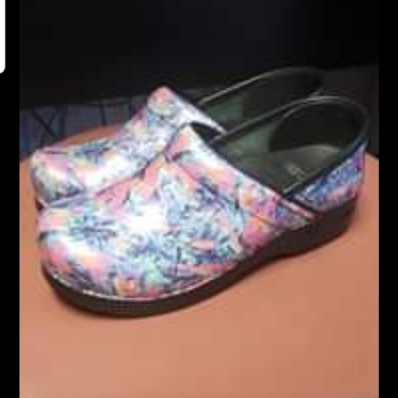 Danskos - Picture 1 of 4